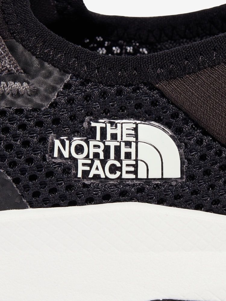 TNF Water-Draining Sneakers (17-22cm) Direct from Japan. Also available: Other Brands and Summer Swimwear Special.