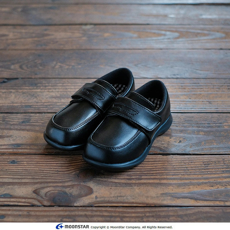 Moonstar x Carrot Banxue shoes (antibacterial, deodorant, lightweight) shipped directly from Japan. Functional, healthy leather shoes for children, 14-24.5cm. Boys' and girls' shoe collection.