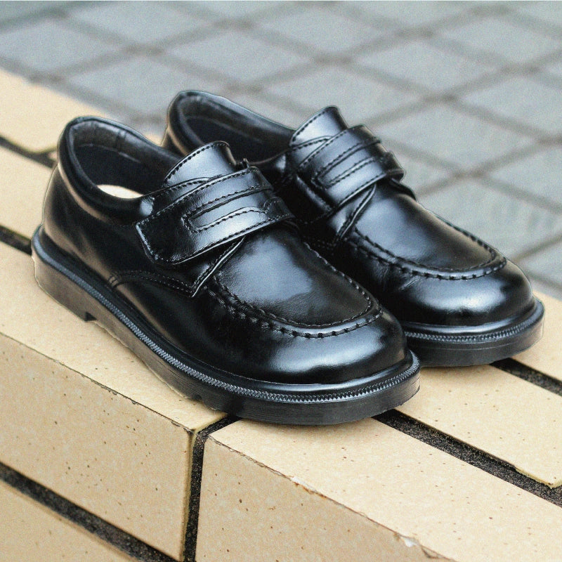Moonstar x Carrot Bangaku shoes (Made in Japan/Genuine leather/Antibacterial and Deodorant) shipped directly from Japan. Healthy, functional leather shoes for children, 17-20cm. Boys' and girls' styles.