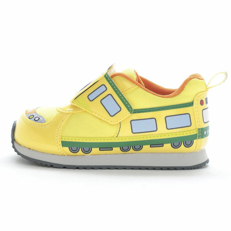 Moonstar x Carrot Electric Series Antibacterial and Deodorant Healthy Functional Children's Shoes (14-19cm) Direct from Japan Boys' Shoes