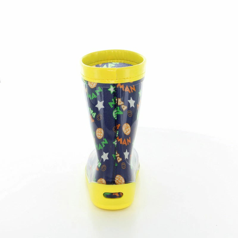 Moonstar x Anpanman Japan-made water shoes (13-19cm) for healthy and functional children. Available for boys in the rainy day collection.