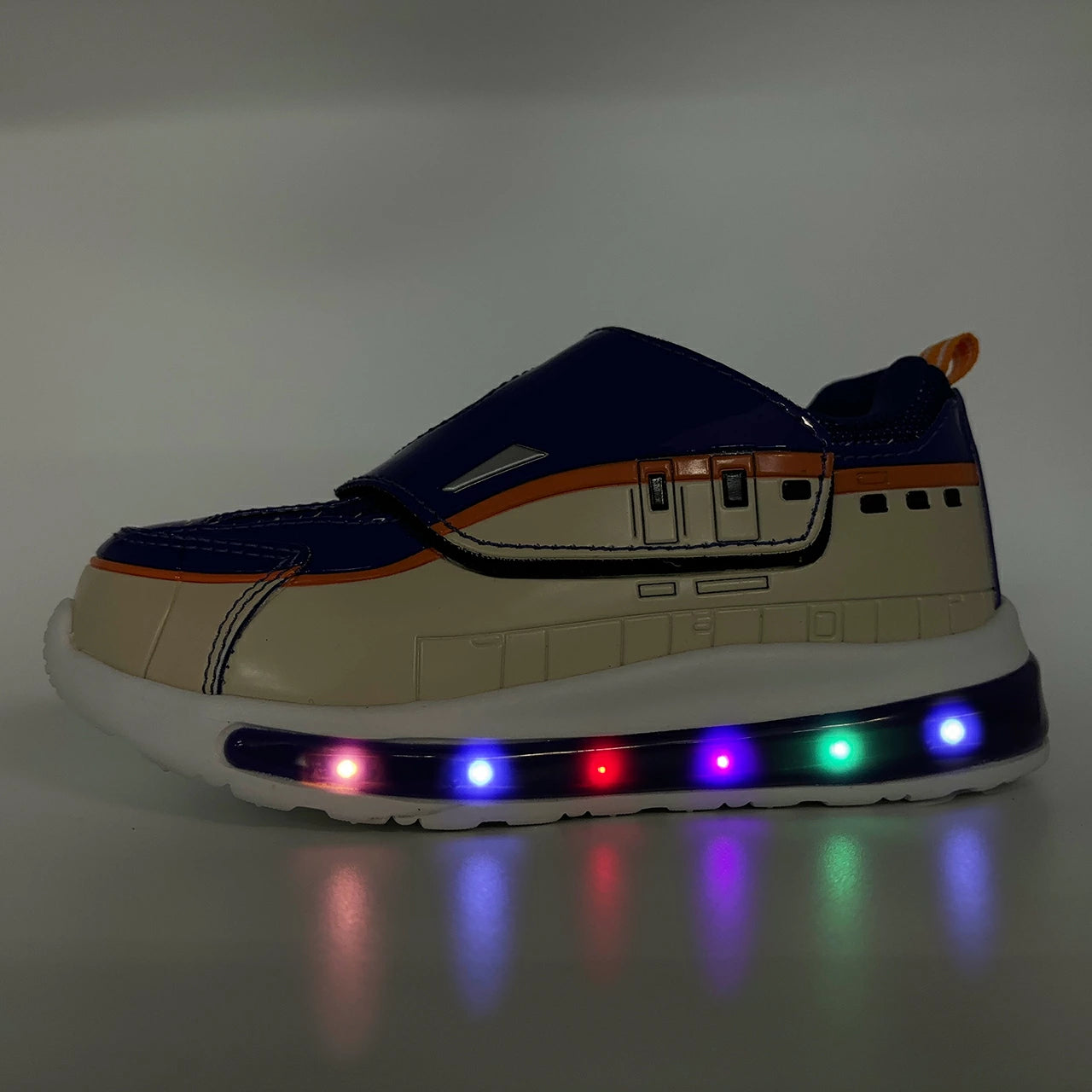 Shinkansen Light-Up Sneakers (15-19cm) Direct from Japan (Boys/Girls) Other Brands