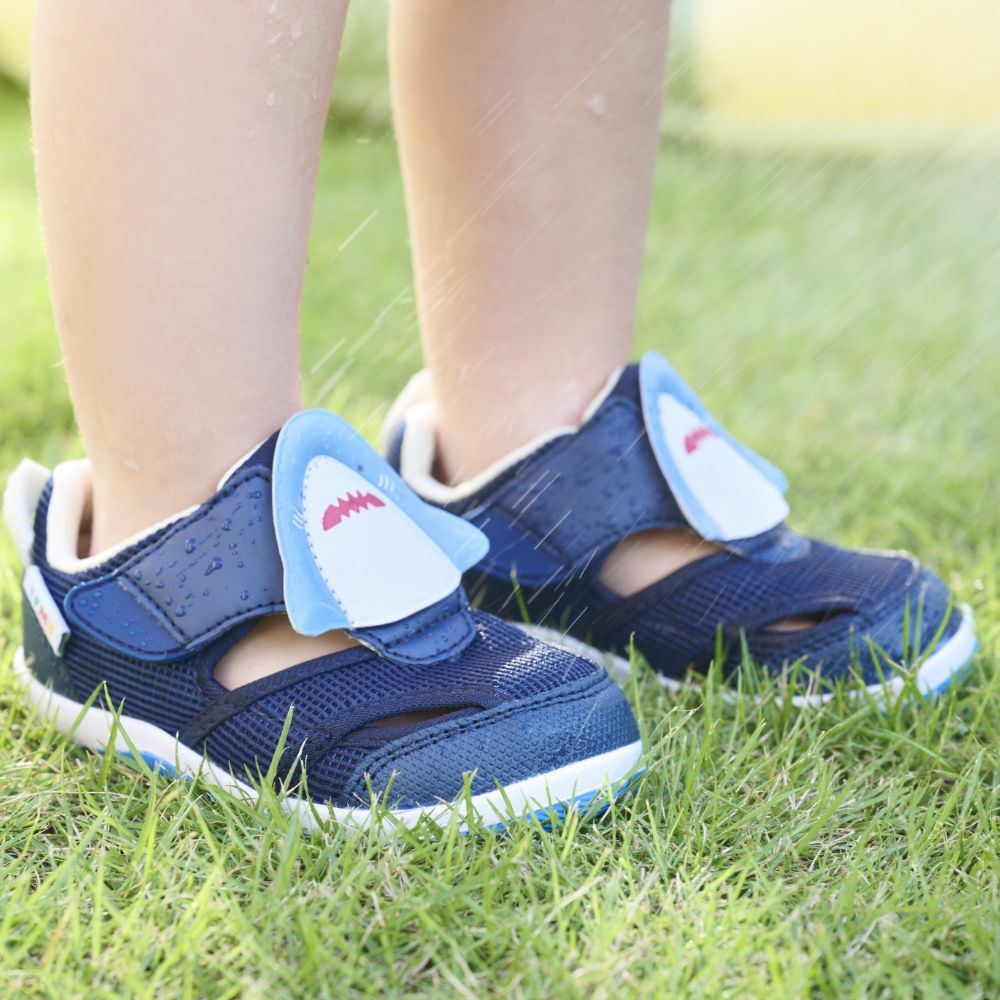 IFME PARK patto amphibious sports shoes (shipped directly from Japan) for healthy, functional children (12-15cm) for boys and girls.