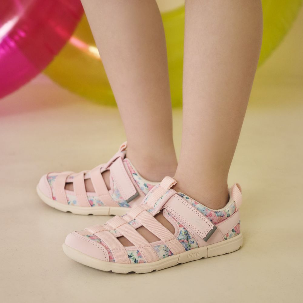 IFME CALIN Watercolor Pattern Amphibious Sneakers (Direct from Japan) - Healthy Functional Children's Shoes (15-21cm) - Girls' Shoes