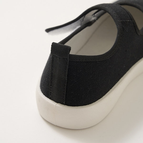 Ly# mine canvas shoes (16-19cm) shipped directly from Japan. Girls' shoes from other brands.