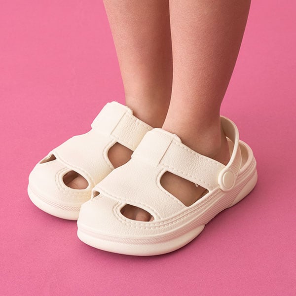 Lycee Mine Sandals (14-18cm) Direct from Japan. Also available: Other brands and summer swimwear specials.