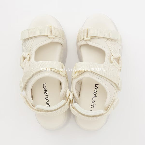 Lovetoxic sandals (22-24.5cm) shipped directly from Japan. Other brands in the shoe collection.