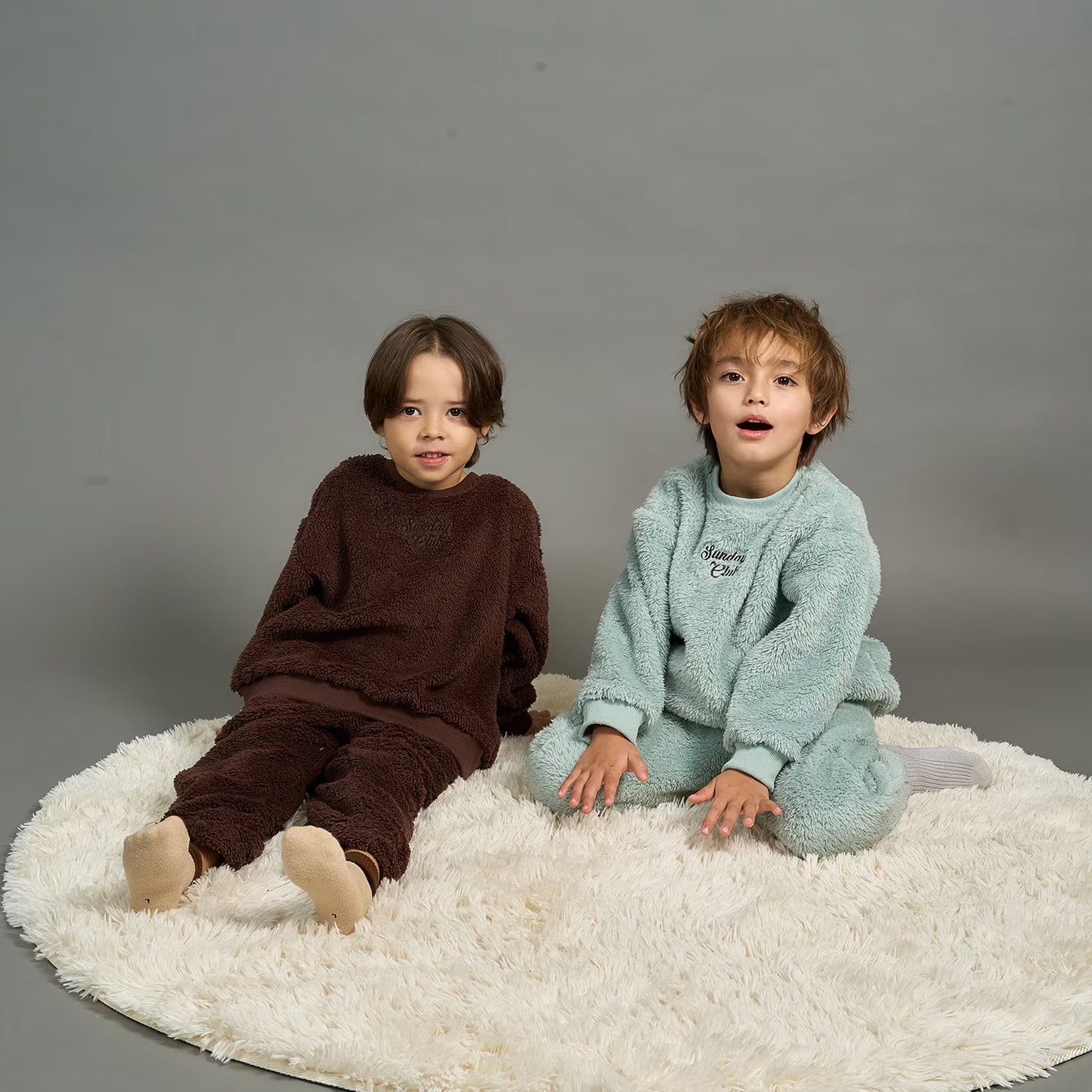 日本童裝 b・R# 絨毛睡衣套裝 100-150cm 男童款 冬季 TOPS PANTS 睡衣系列