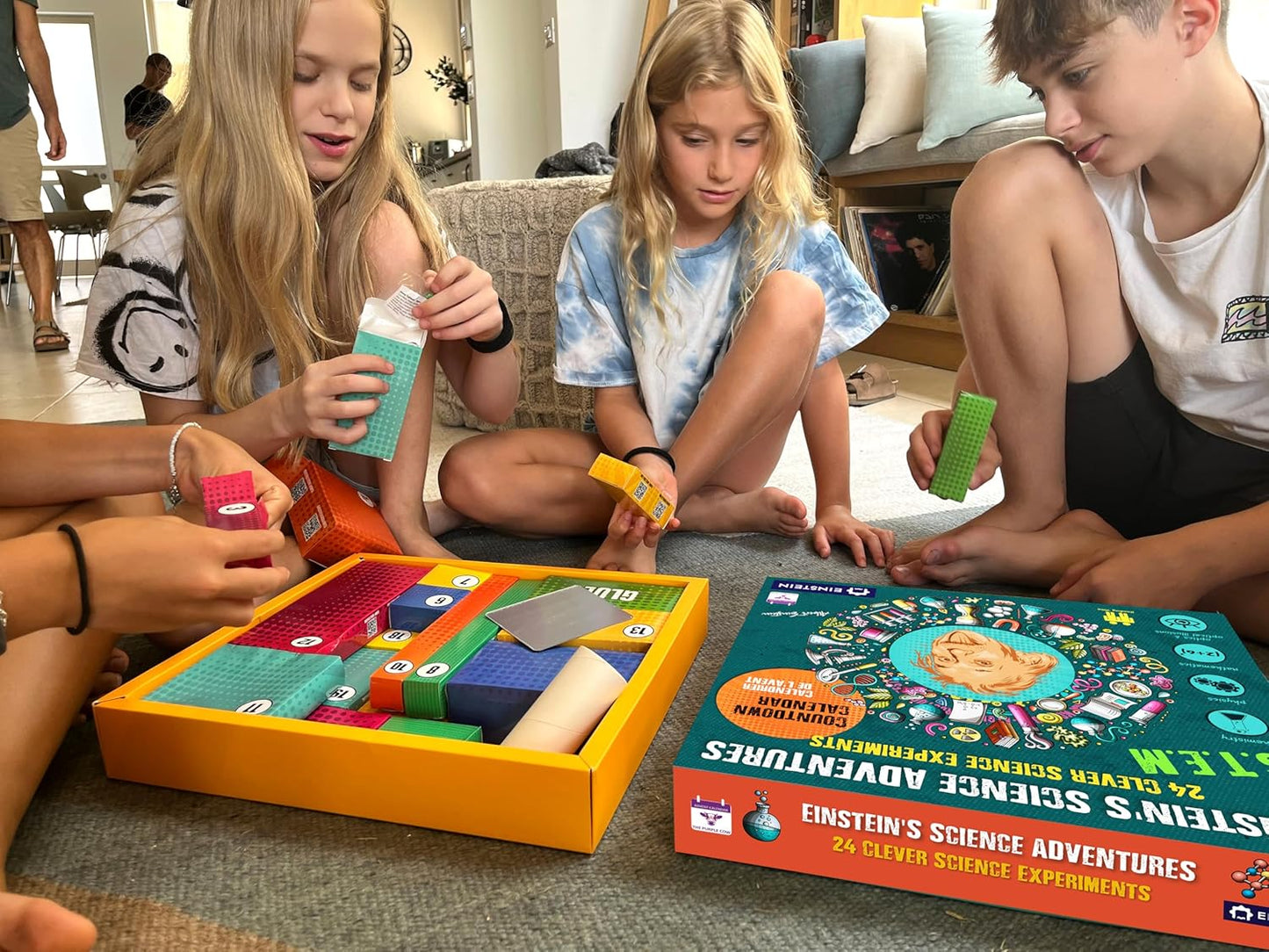 英美直送 Einstein Science Adventures聖誕倒數日曆 兒童款 聖誕快樂特輯 聖誕倒數日曆 不參與$900免運 滿$900可加$25免運 Christmas Advent Calendars 2025