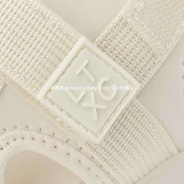 Lovetoxic sandals (22-24.5cm) shipped directly from Japan. Other brands in the shoe collection.