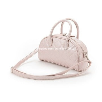 Direct delivery from Japan Lovetoxic x Sanrio portable crossbody bag series other brands