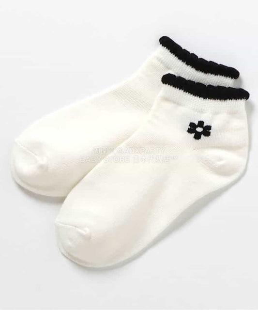 Apres les cours sandals (14-19cm) shipped directly from Japan. Also available: other brands and summer swimwear collection.