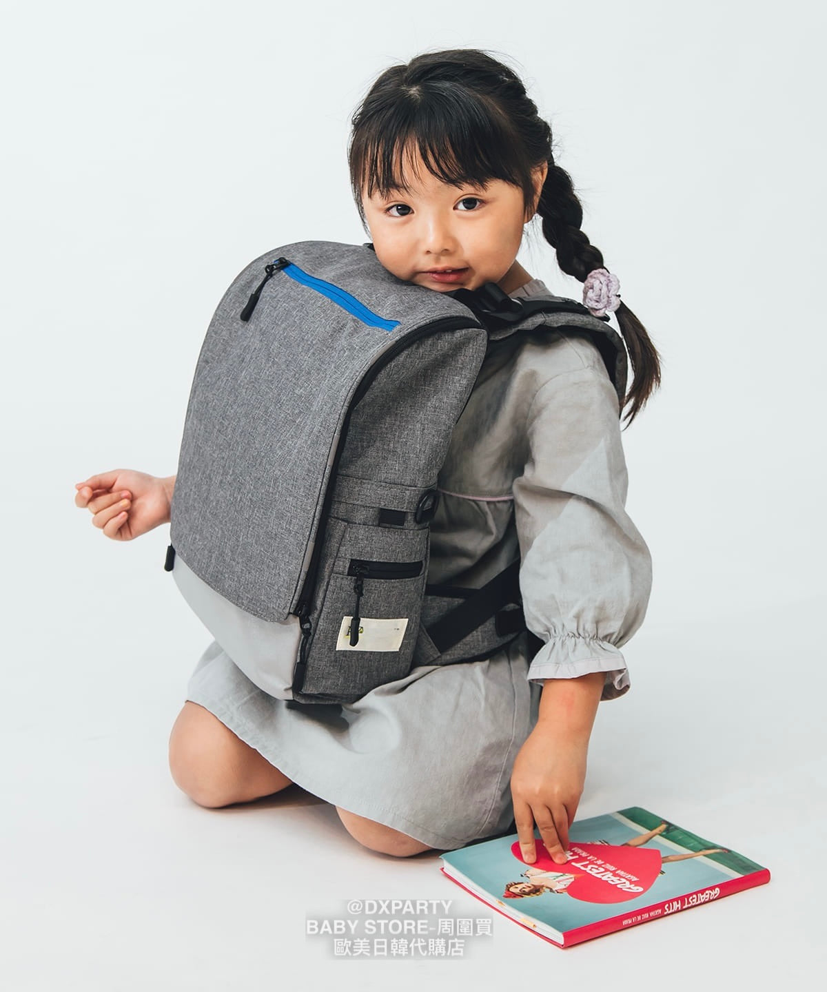Waterproof, lightweight, functional, back-protecting backpack (12L) shipped directly from Japan. Other brands.