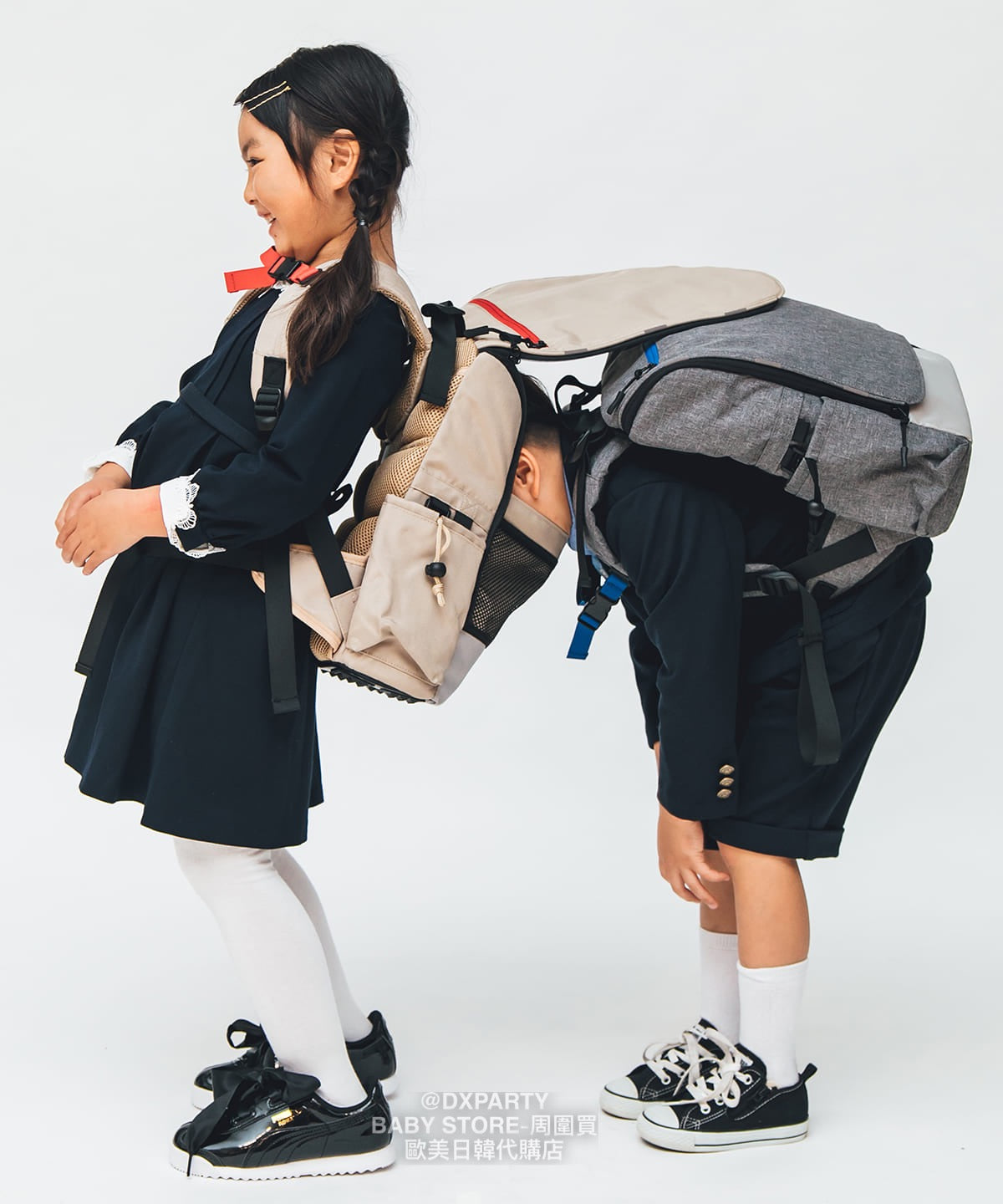 Waterproof, lightweight, functional, back-protecting backpack (12L) shipped directly from Japan. Other brands.