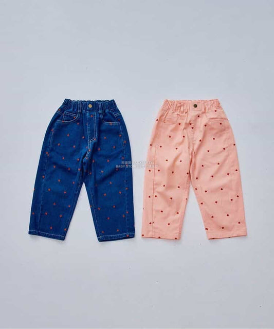 日本童裝 p.premier 心型刺繡直筒牛仔褲 80-140cm 男童款/女童款 秋季 PANTS