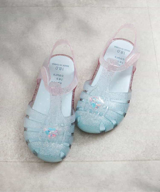 Apres les cours sandals (14-19cm) shipped directly from Japan. Also available: other brands and summer swimwear collection.