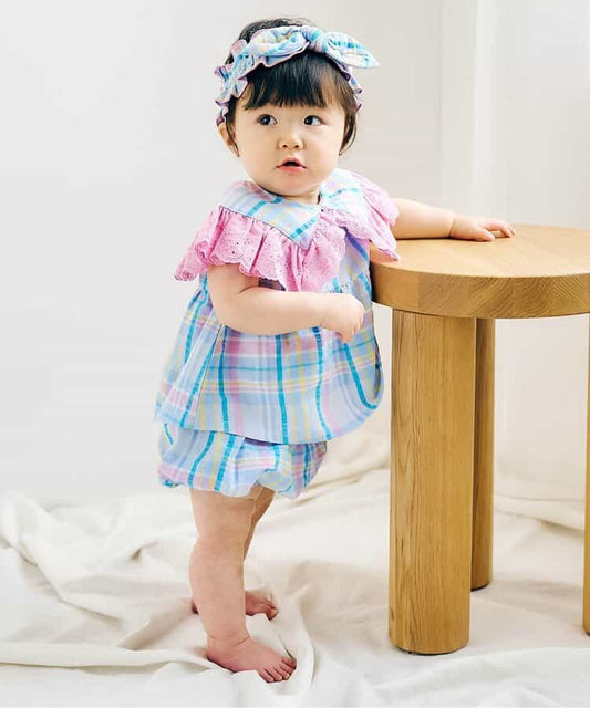Apres les cours sandals (14-19cm) shipped directly from Japan. Also available: other brands and summer swimwear collection.