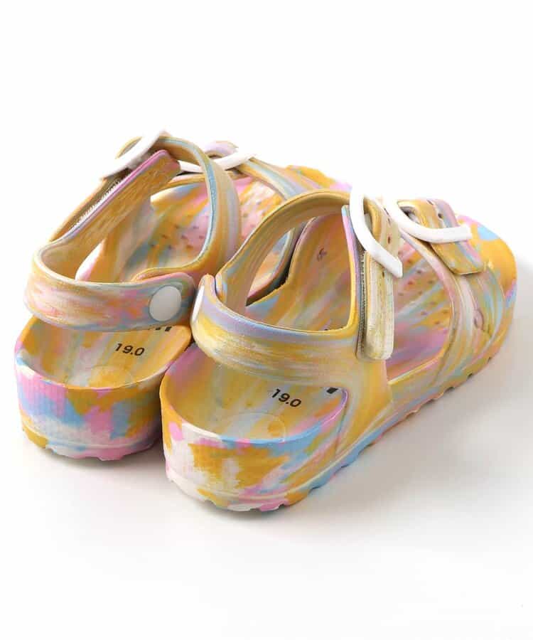 BREEZE sandals (13-21cm) shipped directly from Japan. Also available: other brands and summer swimwear specials.