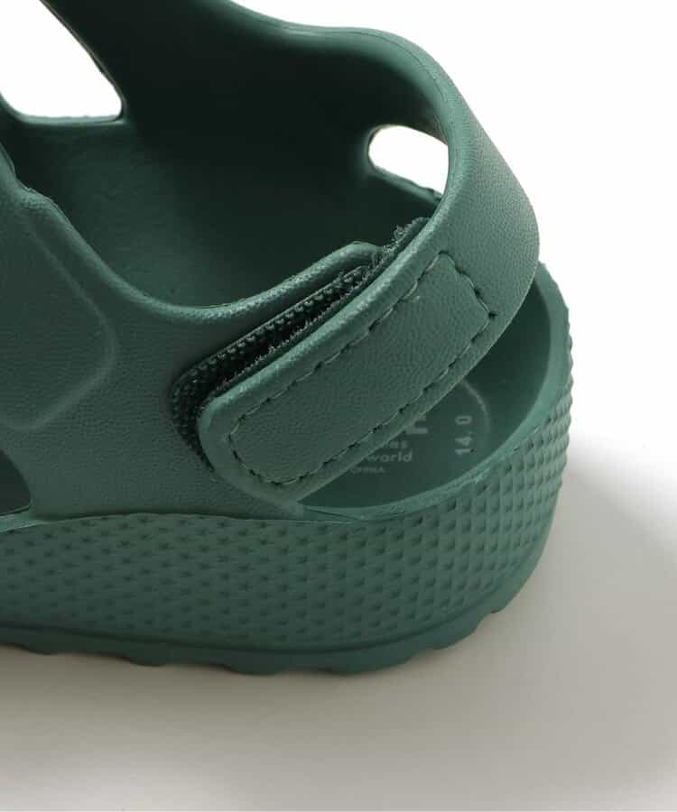 BREEZE sandals (14-19cm) shipped directly from Japan. Also available: other brands and summer swimwear specials.