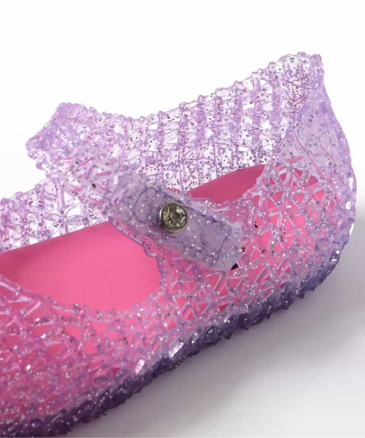 BREEZE sandals (14-19cm) shipped directly from Japan. Also available: other brands and summer swimwear specials.