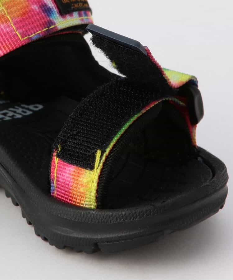 BREEZE sandals (14-21cm) shipped directly from Japan. Also available: other brands and summer swimwear specials.
