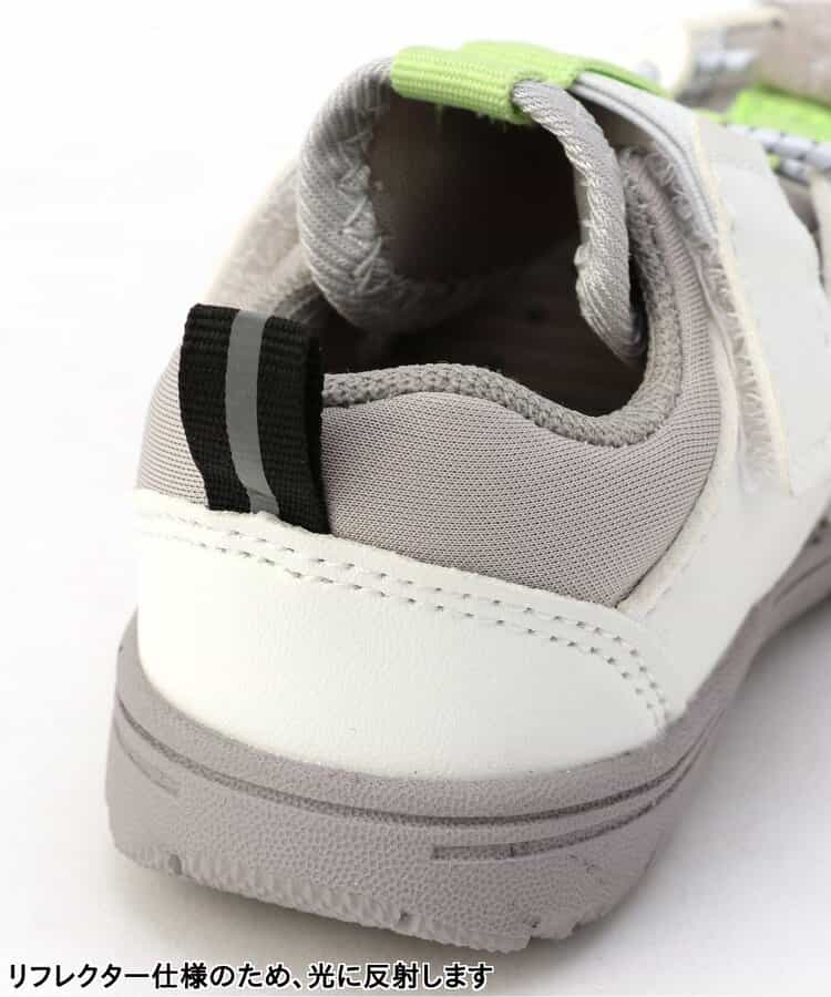 BREEZE sandals (13-20cm) shipped directly from Japan. Also available: other brands and summer swimwear specials.