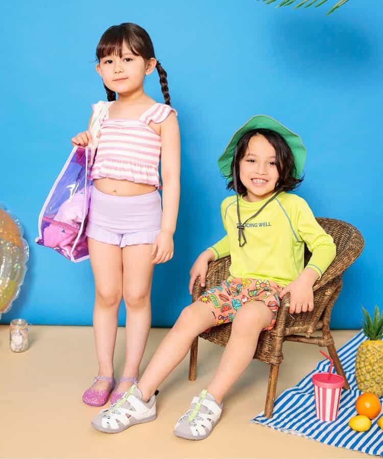 BREEZE sandals (13-20cm) shipped directly from Japan. Also available: other brands and summer swimwear specials.