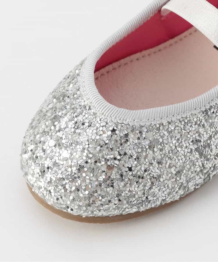 BREEZE sandals (14-19cm) shipped directly from Japan. Also available: other brands and summer swimwear specials.
