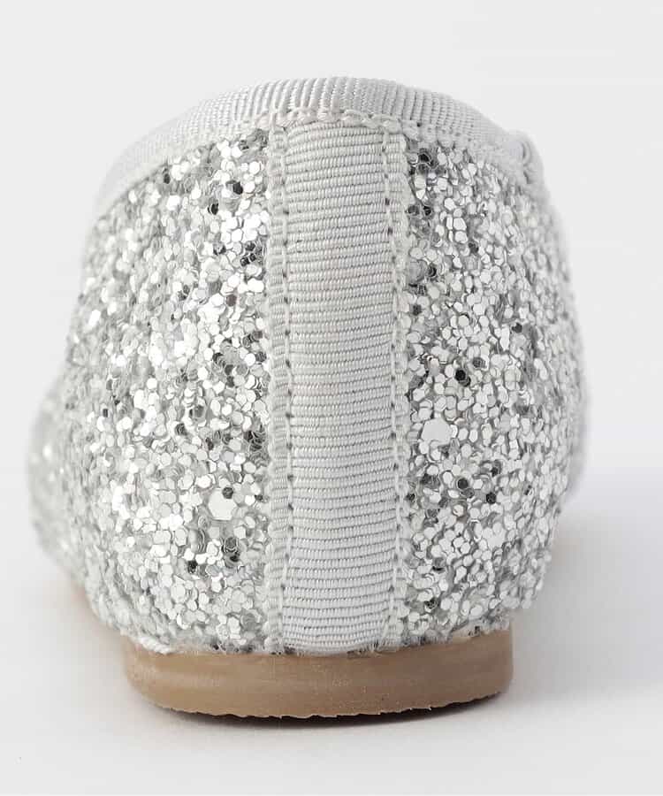 BREEZE sandals (14-19cm) shipped directly from Japan. Also available: other brands and summer swimwear specials.