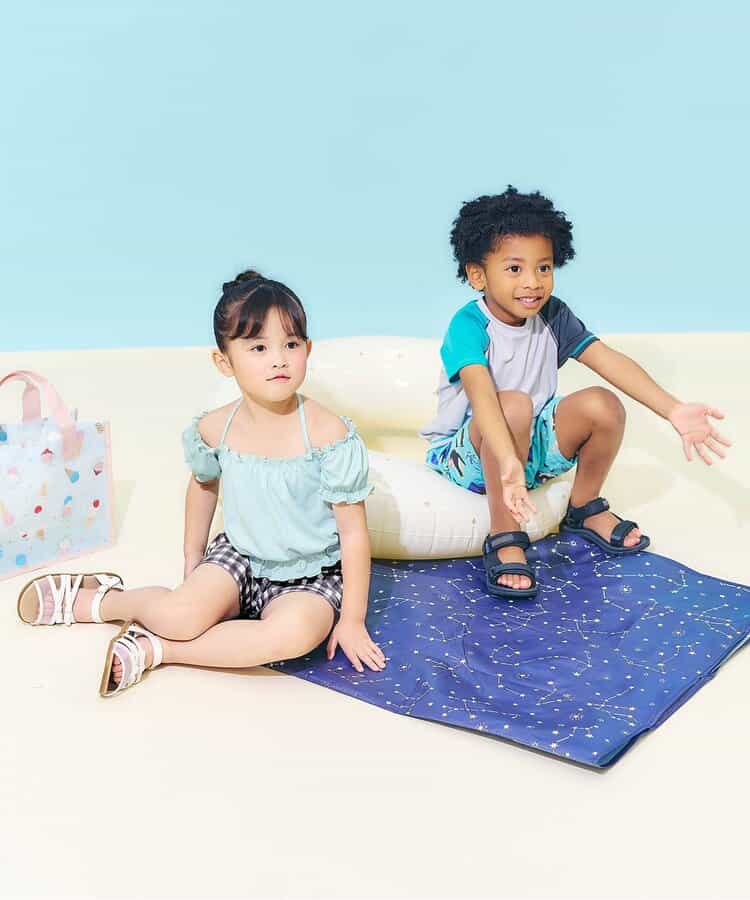 Ampersand UV-Proof Two-Piece Swimsuit (Direct from Japan) 80-140cm Girls' Summer Swimsuit Special