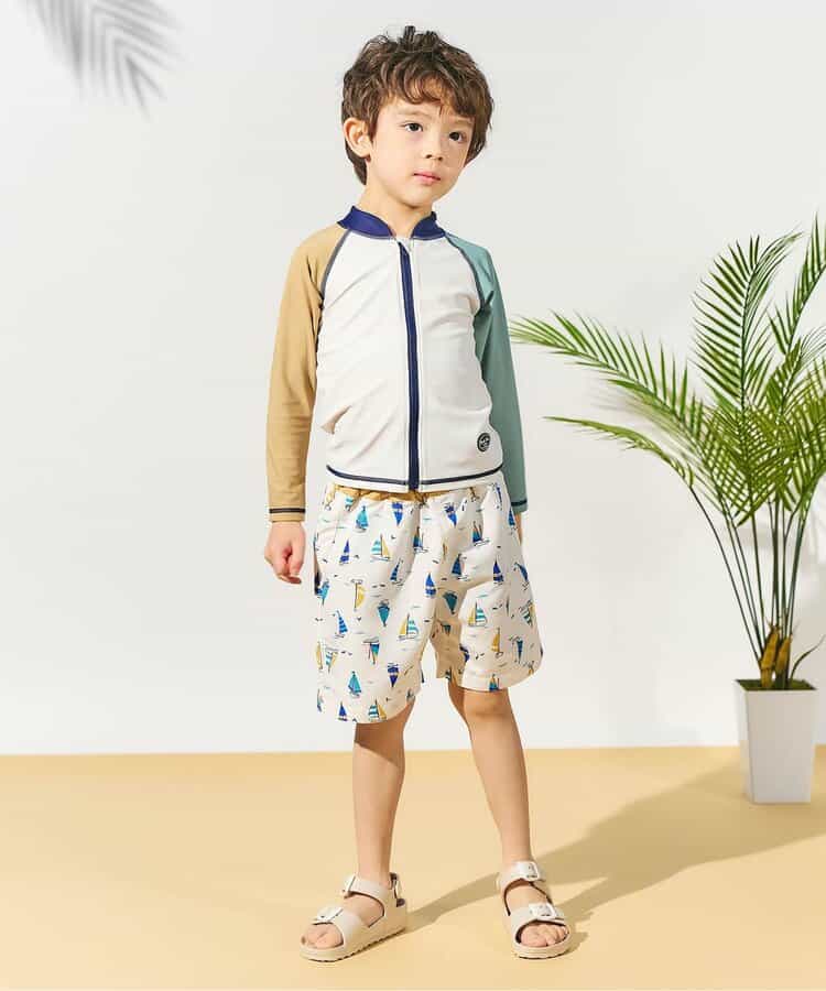 Apres les cours sandals (13-21cm) shipped directly from Japan. Also available: other brands and summer swimwear collection.