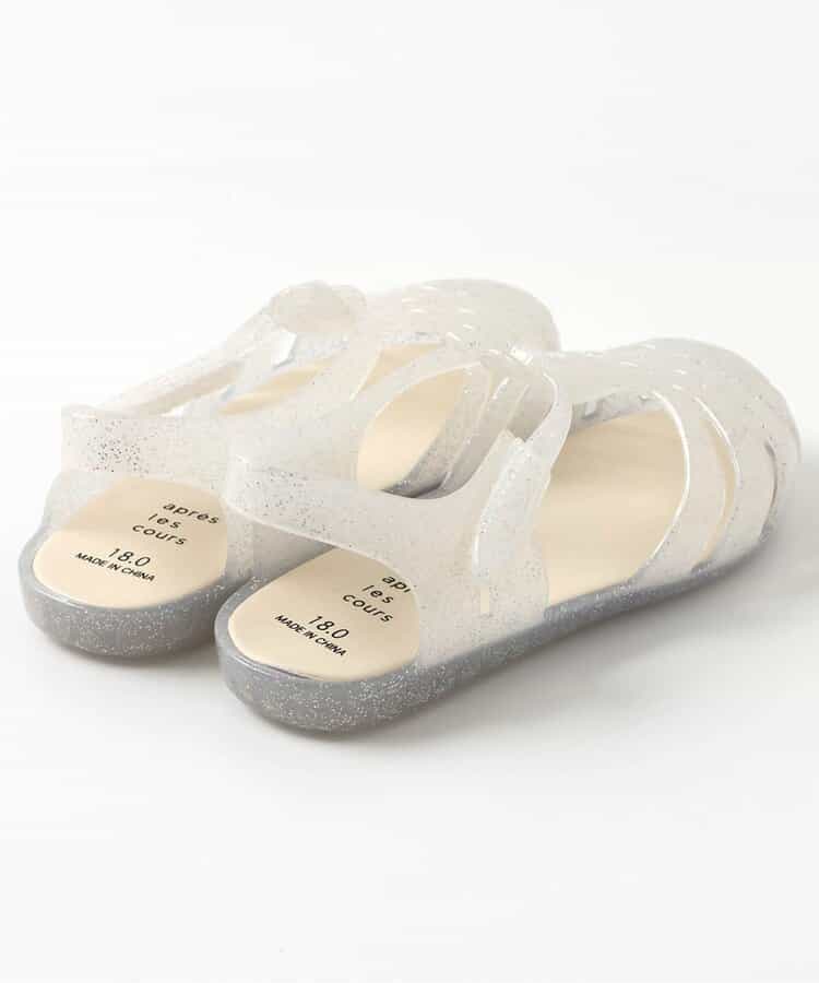 Shellmotif sandals (14-21cm) shipped directly from Japan. Also available: other brands and summer swimwear collection.