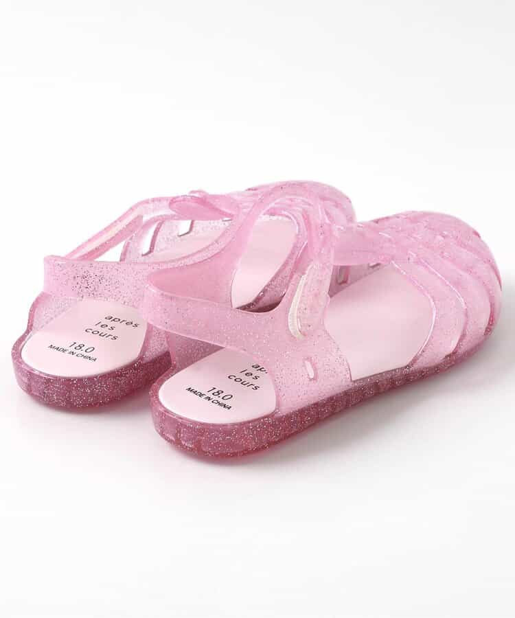 Shellmotif sandals (14-21cm) shipped directly from Japan. Also available: other brands and summer swimwear collection.