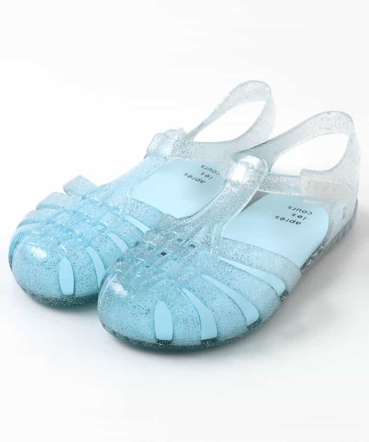 Shellmotif sandals (14-21cm) shipped directly from Japan. Also available: other brands and summer swimwear collection.