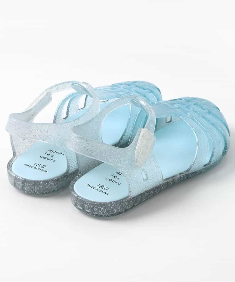 Shellmotif sandals (14-21cm) shipped directly from Japan. Also available: other brands and summer swimwear collection.