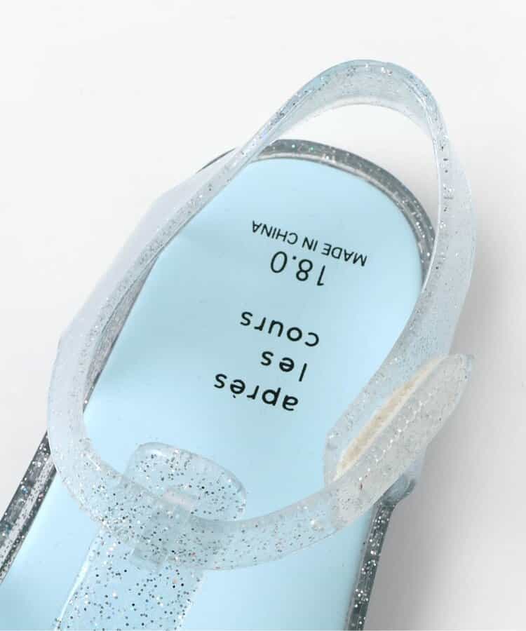 Shellmotif sandals (14-21cm) shipped directly from Japan. Also available: other brands and summer swimwear collection.