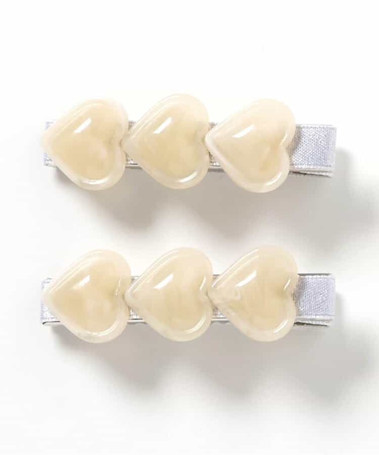 A pair of apres les cours hairpins shipped directly from Japan