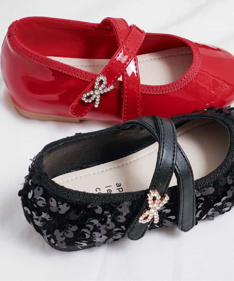 Apres les cours sandals (14-19cm) shipped directly from Japan. Also available: other brands and summer swimwear collection.