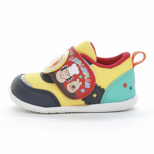 Moonstar x Sanrio antibacterial, odor-resistant, and wear-resistant soles for healthy-looking children's shoes (14-19cm) - direct from Japan. Girls' shoe collection.