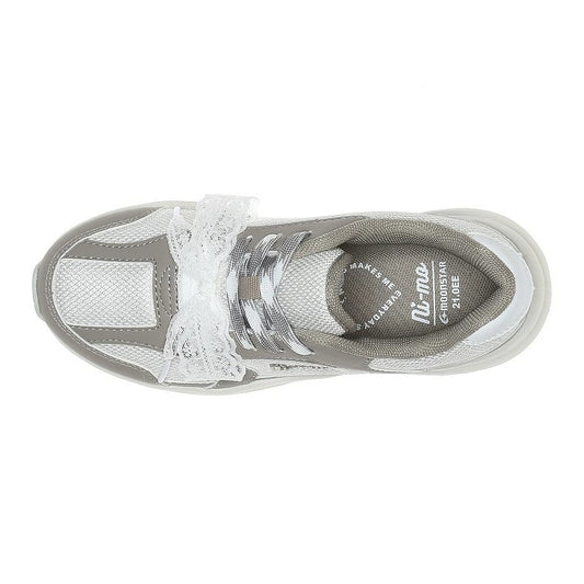 Moonstar x Sanrio antibacterial, odor-resistant, and wear-resistant soles for healthy-looking children's shoes (14-19cm) - direct from Japan. Girls' shoe collection.