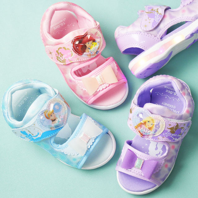 Moonstar x Disney LED Flashing Health Function Children's Shoes (14-19cm) Direct from Japan (Girls' Shoe Series)