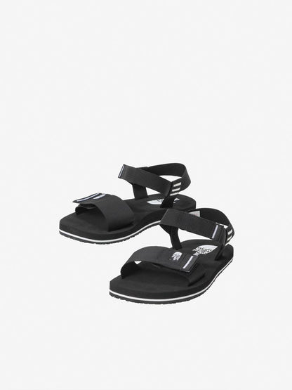 TNF sandals (17-22cm) shipped directly from Japan. Other brands of summer swimwear. 