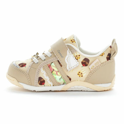 Moonstar x Carrot antibacterial and deodorant functional children's shoes (15-21cm) shipped directly from Japan. Girls' shoe series