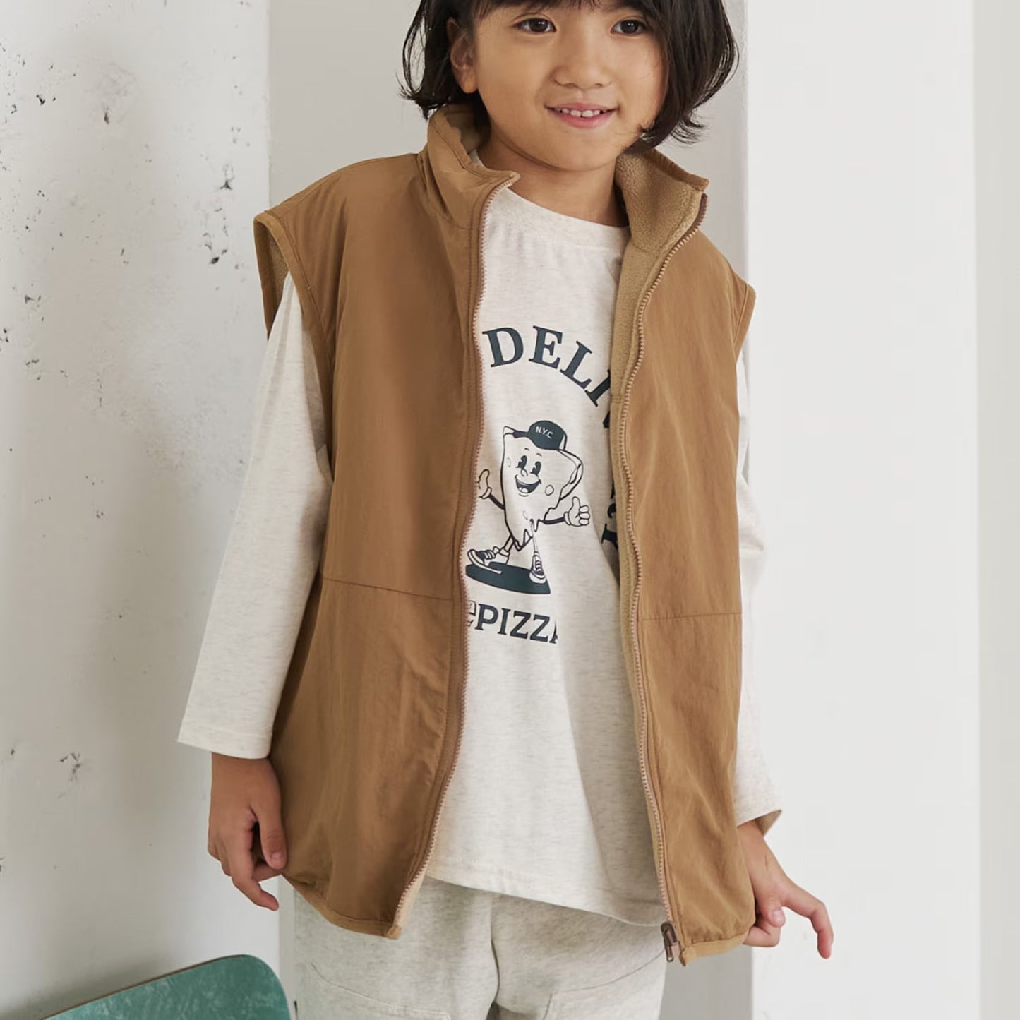日本童裝 b・R# 2Way 雙面兩著 背心外套 100-150cm 男童款 冬季 OUTERWEAR 【日本預售：2026年9月中旬】