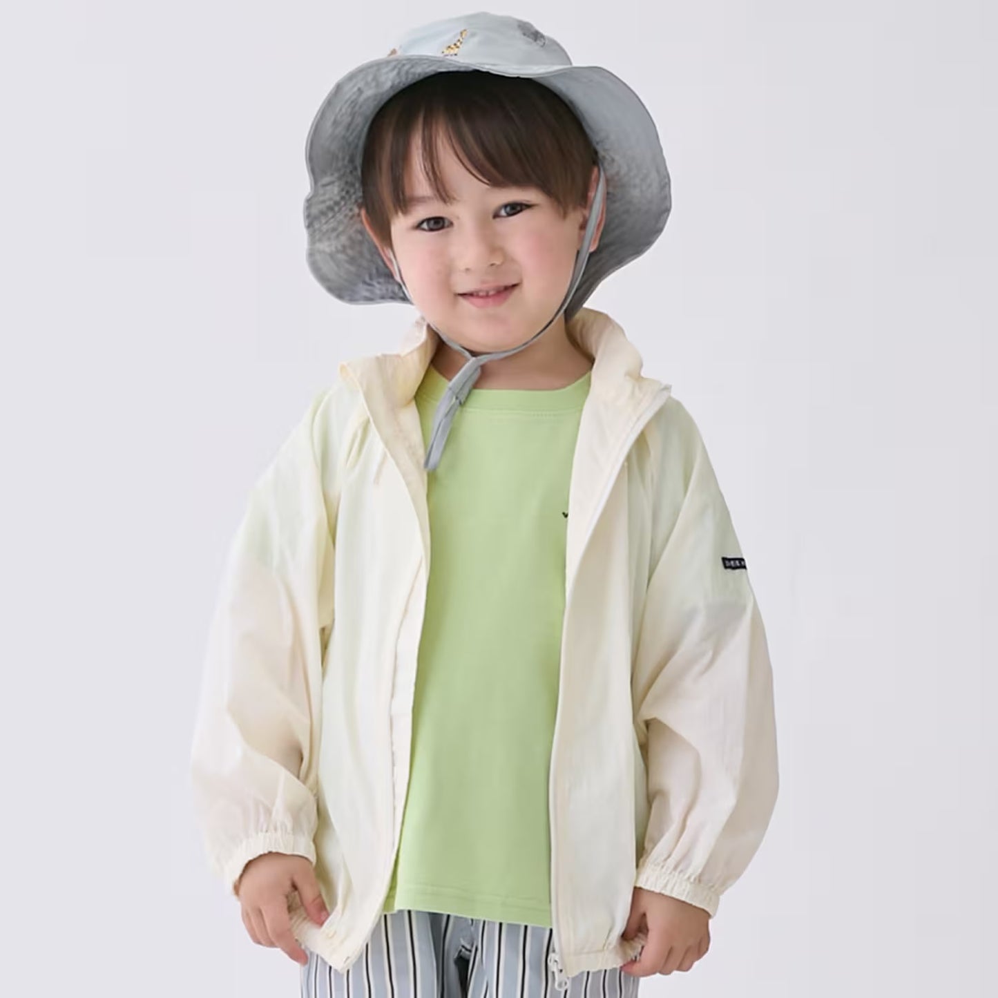 日本童裝 pe#main 薄外套連收納袋 80-130cm 男童款 夏季 OUTERWEAR