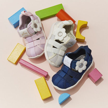 IFME CALIN Daisy Amphibious Sneakers (Direct from Japan) - Healthy Functional Children's Shoes (12-15cm) for Girls 