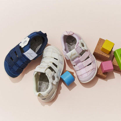 IFME CALIN Daisy Amphibious Sneakers (Direct from Japan) - Healthy Functional Children's Shoes (15-21cm) - Girls' Shoes 
