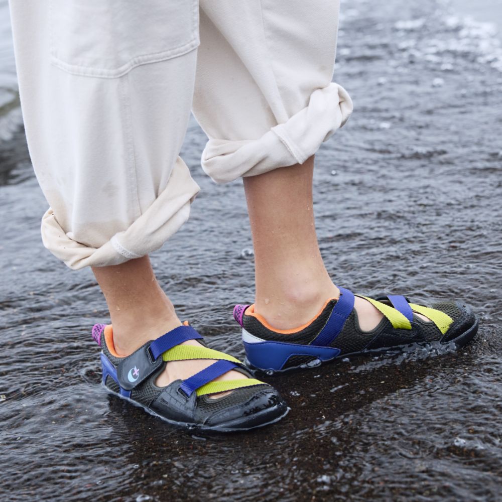 IFME amphibious sports shoes (shipped directly from Japan) for children (15-24.5cm) (boys' and girls' models) 