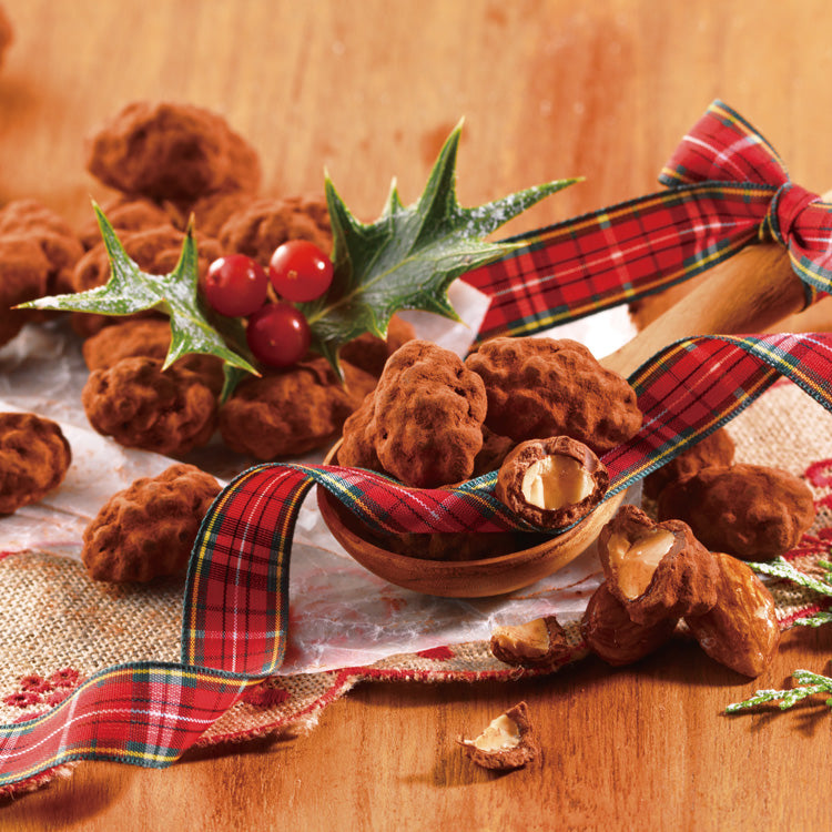 日本直送 ROYCE 烤杏仁朱古力小禮盒 120g 聖誕快樂特輯 新年行運發財特輯 Christmas Happy New Year 馬年 限定手信