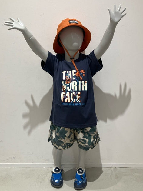 TNF waterproof bucket hat (47-56cm) shipped directly from Japan 
